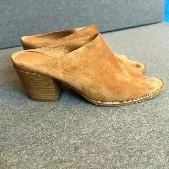 Vince Cuoio Camel Suede Open Toe Slide Stack Heel Made in Italy Women’s Size 8.5 - Picture 9 of 11